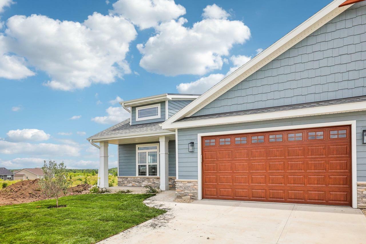 Property Photo:  4145 Fox Forest Way  WI 53532 