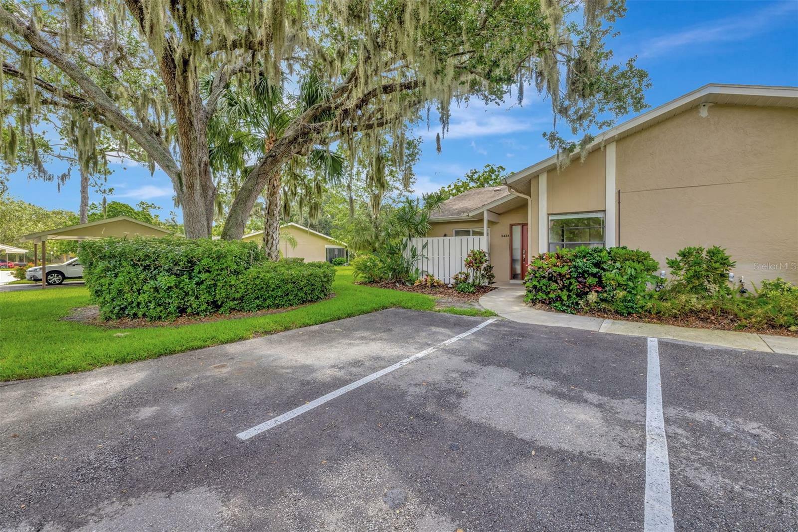 Property Photo:  3434 Tallywood Lane  FL 34237 