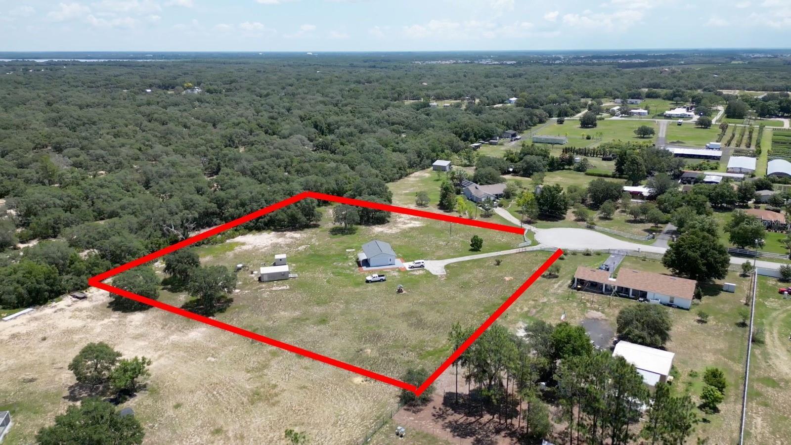 Property Photo: 7000 Leisure Road FL 33844
