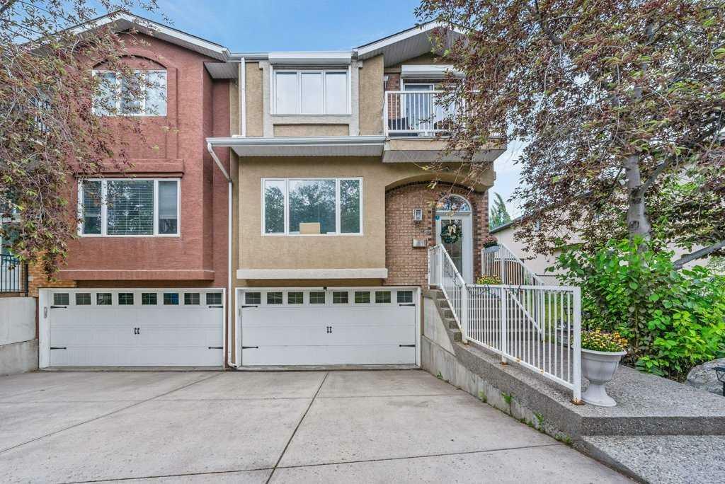 Property Photo:  1650 Westmount Boulevard NW  AB T2N 3G6 