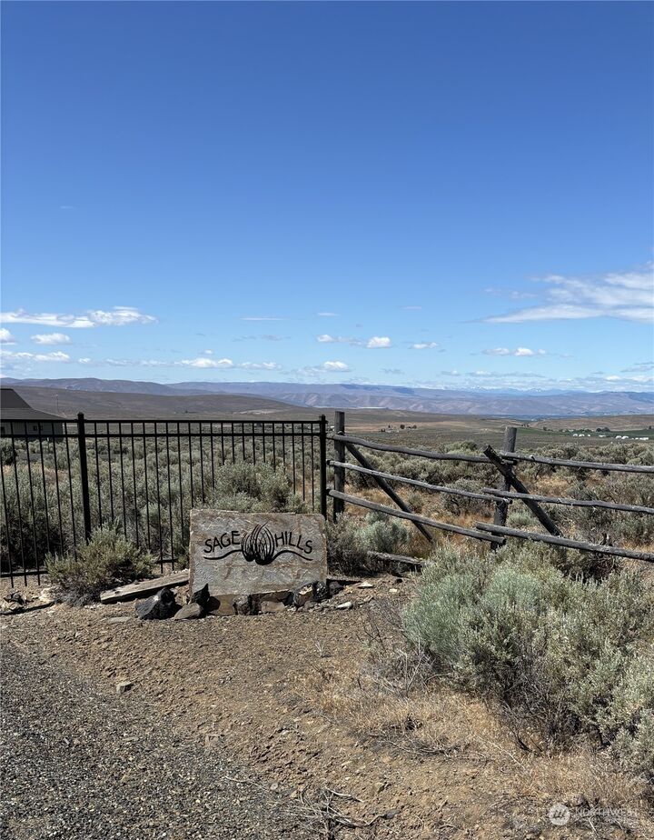 Property Photo:  0  Sage Hills Drive  WA 98926 