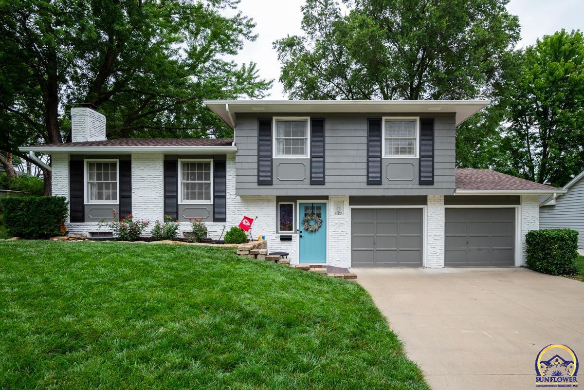 Property Photo: 3120 SW 32nd Ter KS 66614