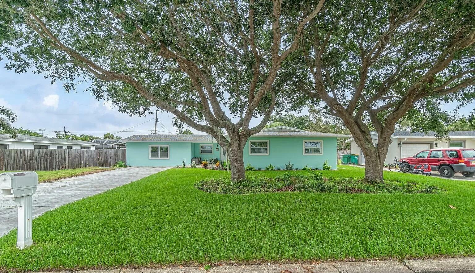 Property Photo:  179 Clairbourne  FL 32937 