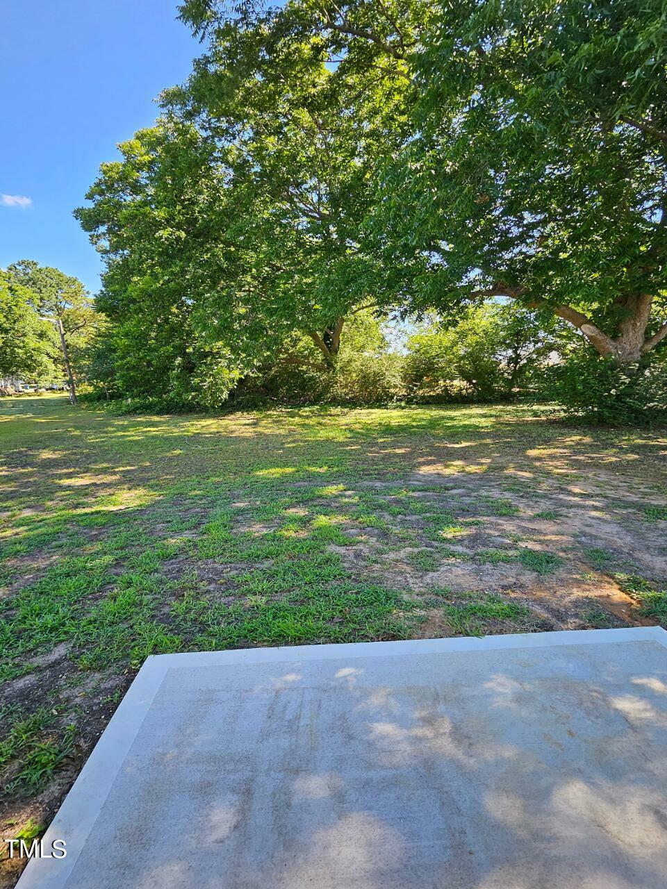 Property Photo:  1021 E Edgerton Street  NC 28334 