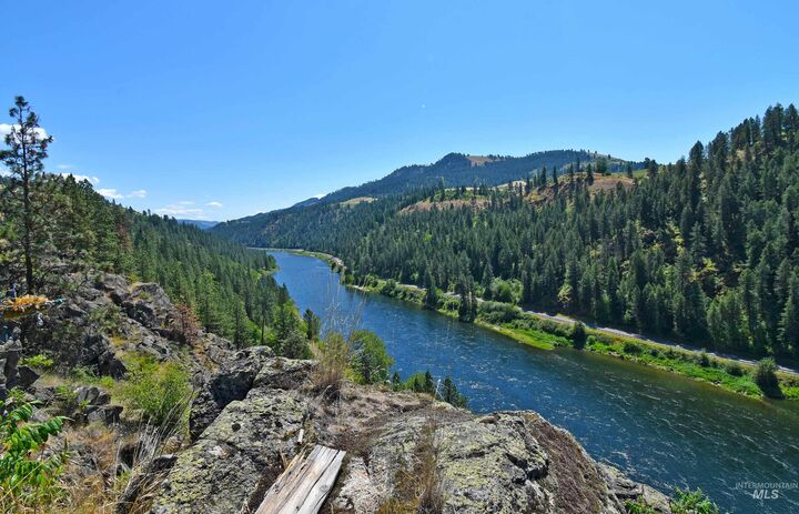 Property Photo:  1801 Old Peck Grade  ID 83541