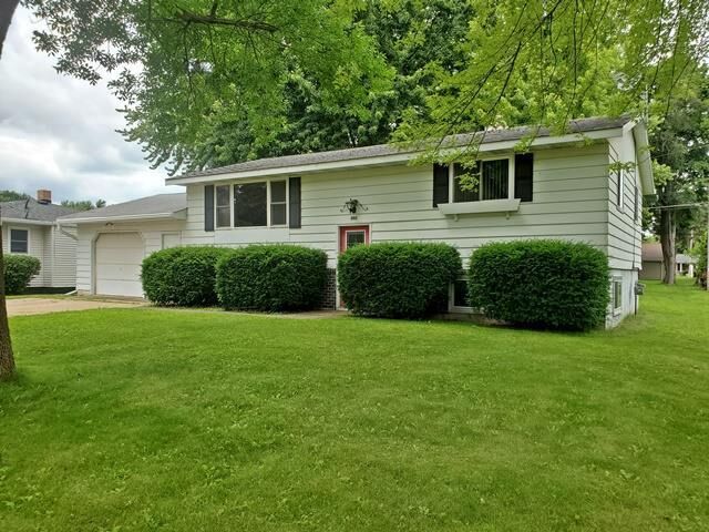 Property Photo:  302 W Roberts Street  WI 54479 