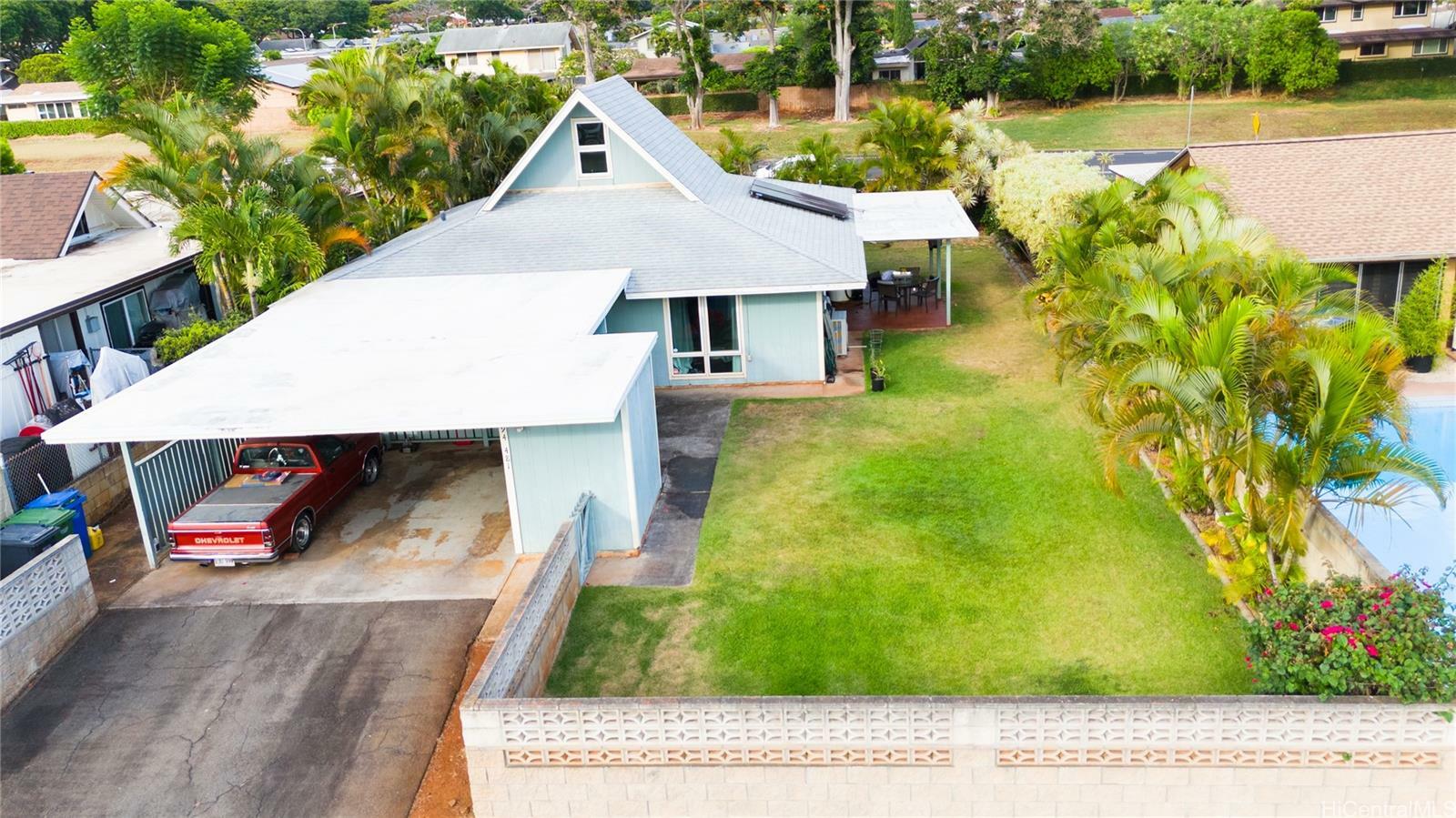 Property Photo:  94-481 Hokuala Street  HI 96789 