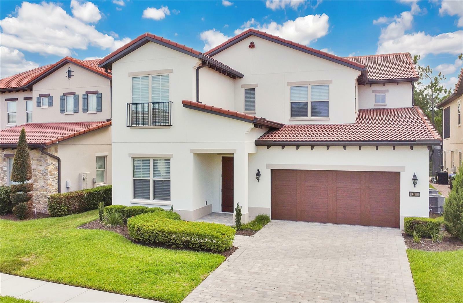 Property Photo:  10480 Royal Cypress Way  FL 32836 