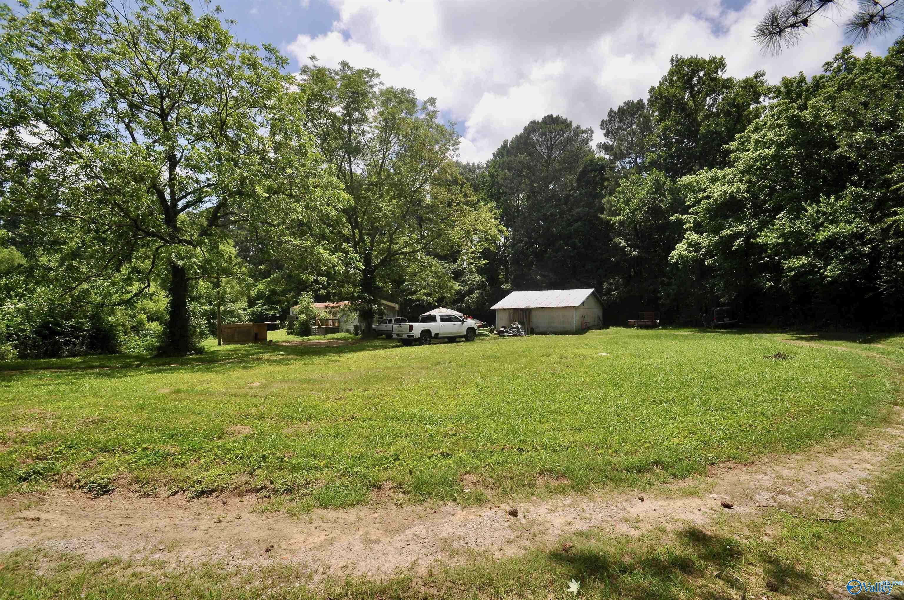 Property Photo:  10069 Alabama Highway 69  AL 35019 