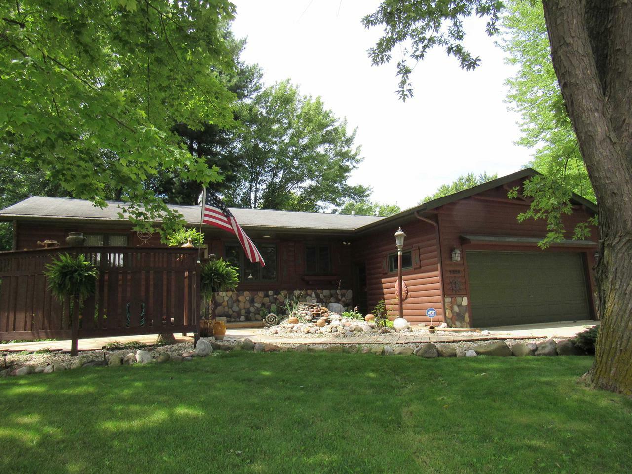 Property Photo:  1523 Ontario Drive  WI 53546 