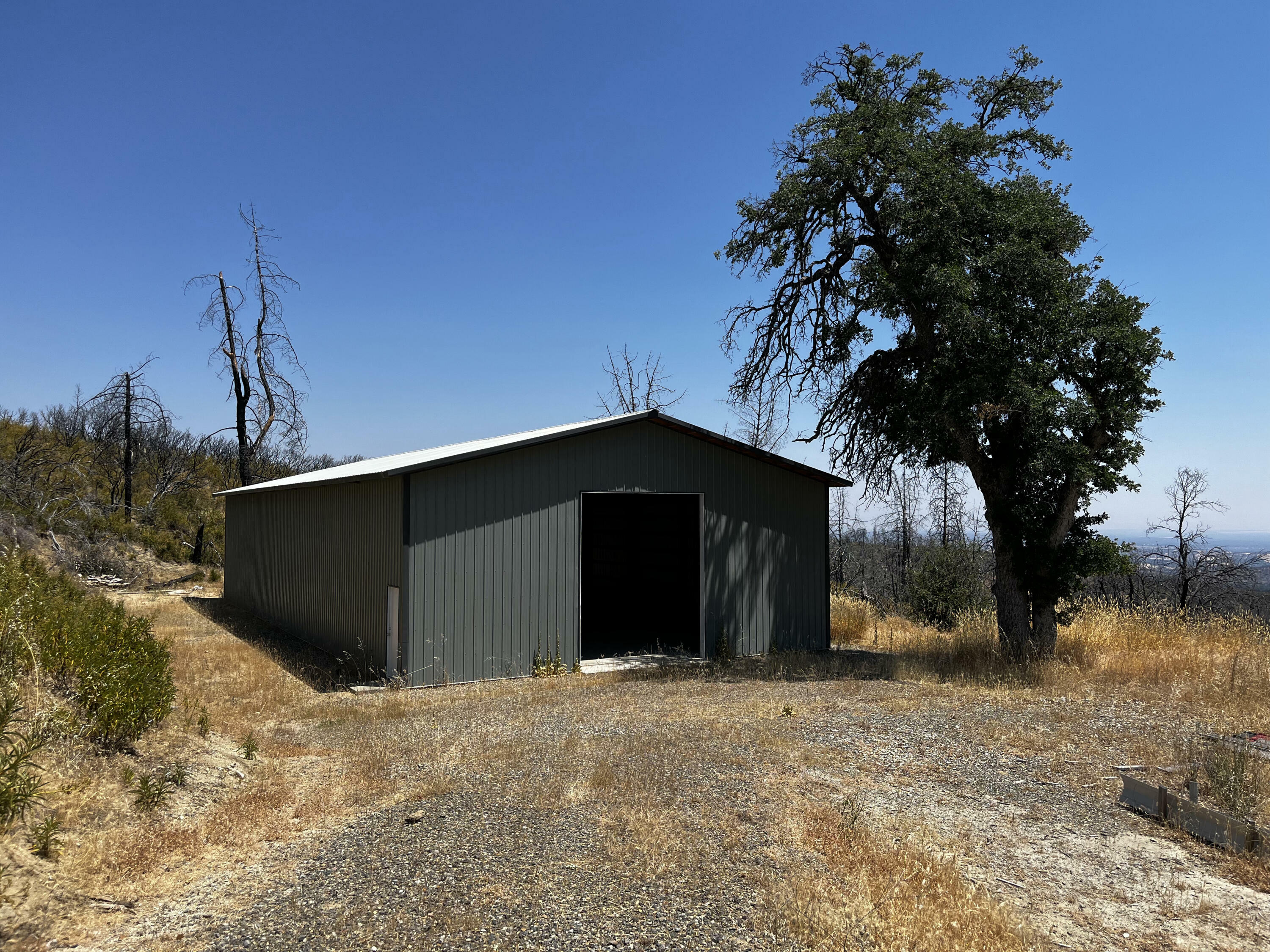 Property Photo:  9952 Rainbow Lake Rd  CA 96047 