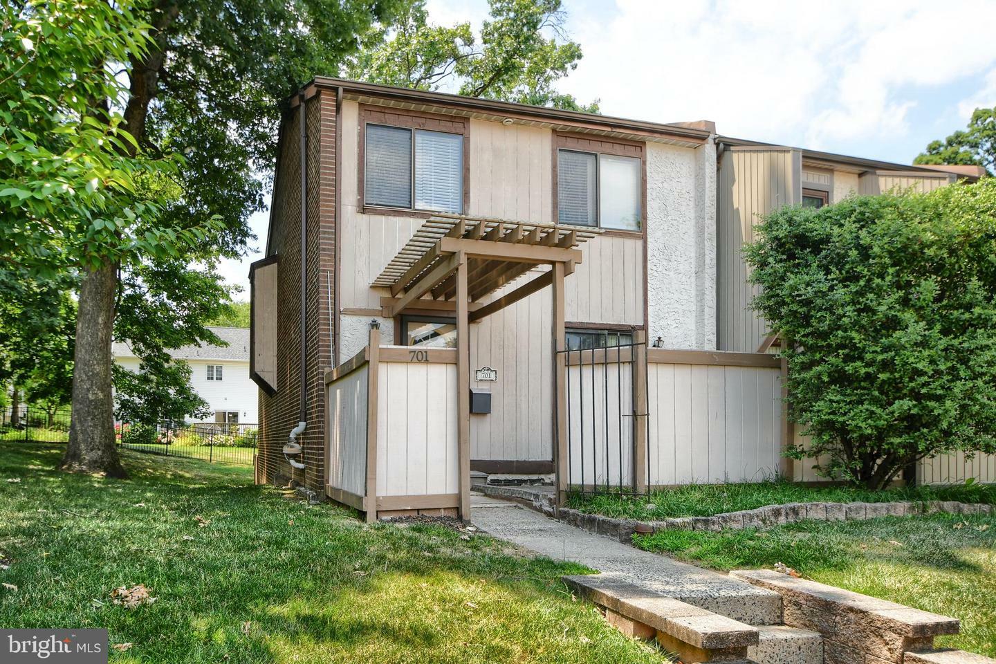 Property Photo:  701 Bismark Way  PA 19406 