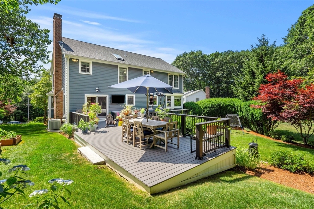 Property Photo: 5 Marvel Ave MA 01803