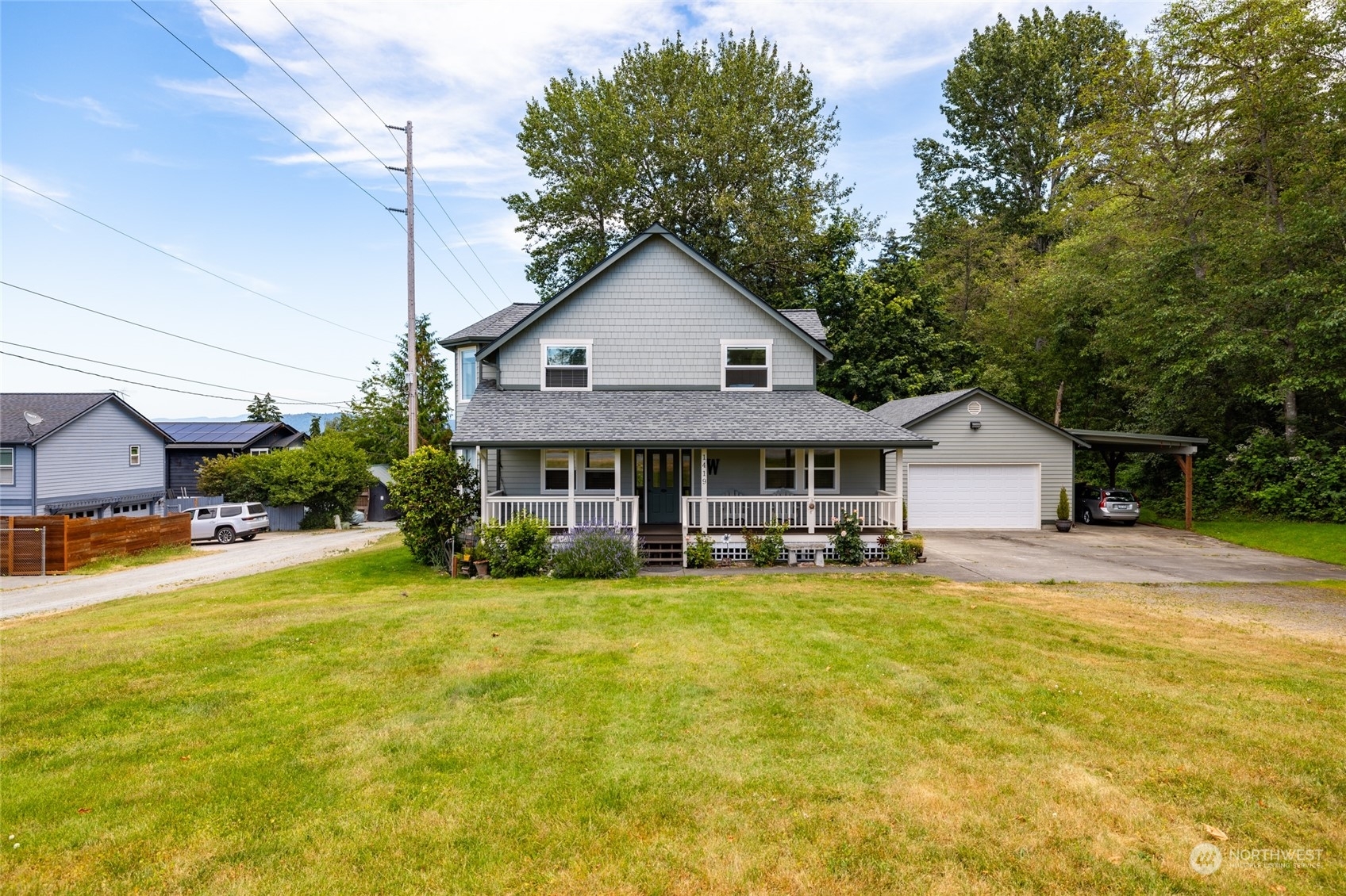 Property Photo:  1419 Illinois Avenue  WA 98221 