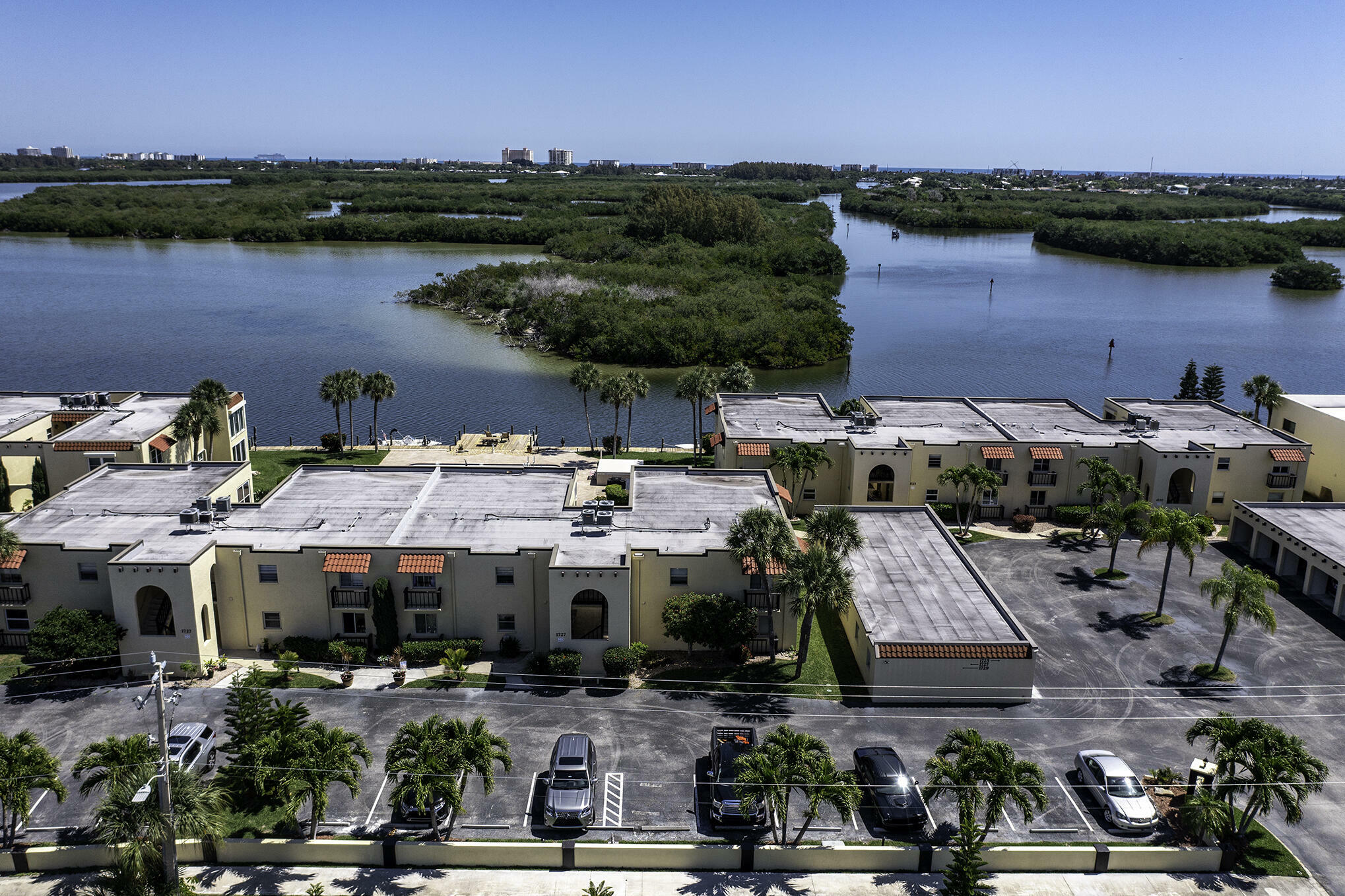 Property Photo:  1727 Minutemen Causeway  FL 32931 