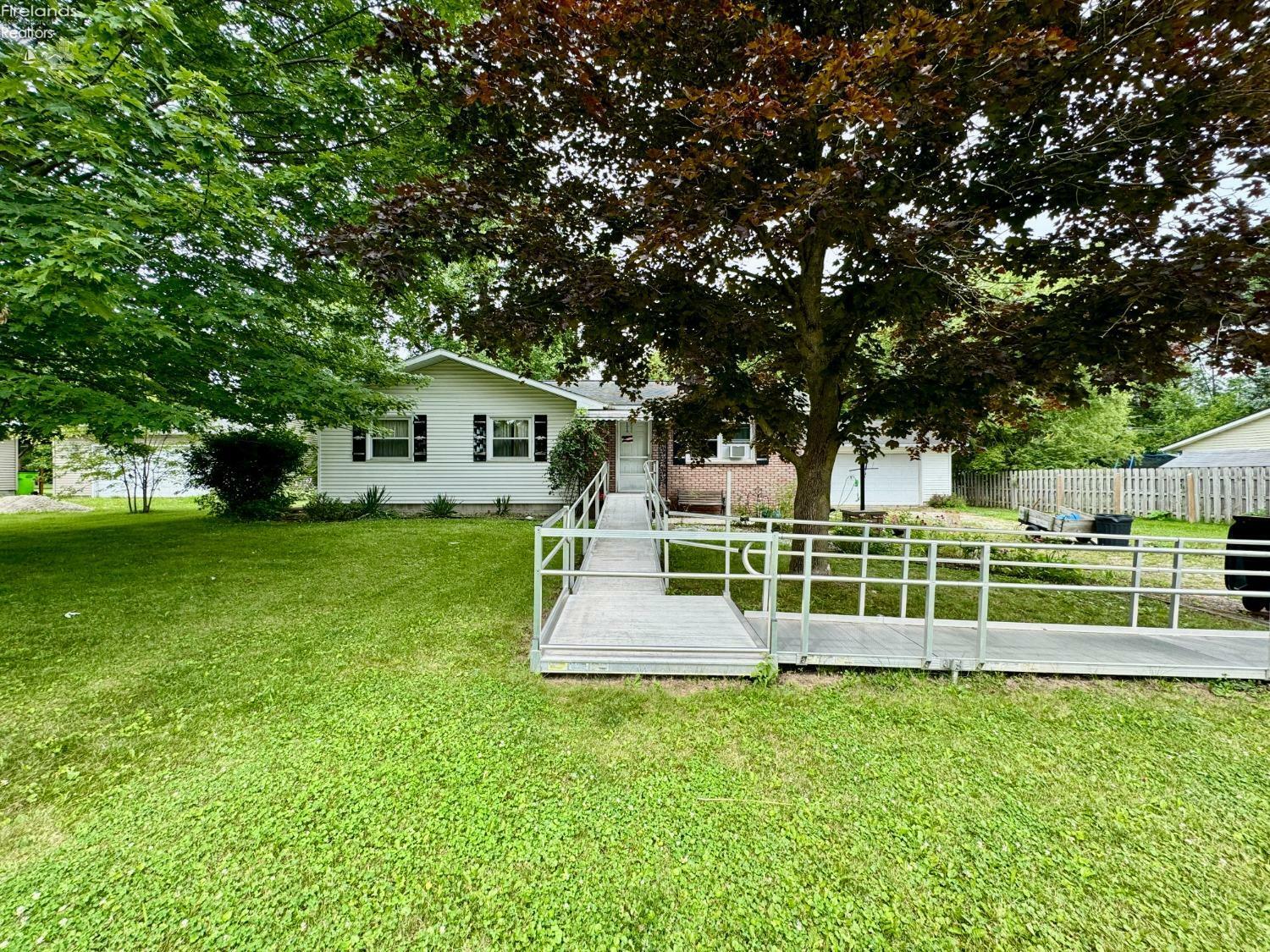 Property Photo: 8410 N Tr 1166 OH 44815
