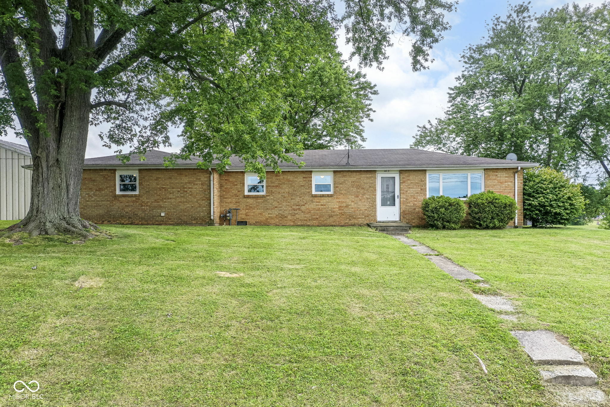 Property Photo:  203 Plum Street  IN 46044 