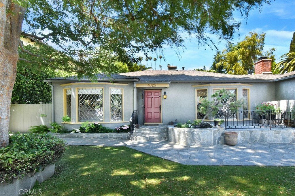 Property Photo:  4025 Ventura Canyon Avenue  CA 91423 