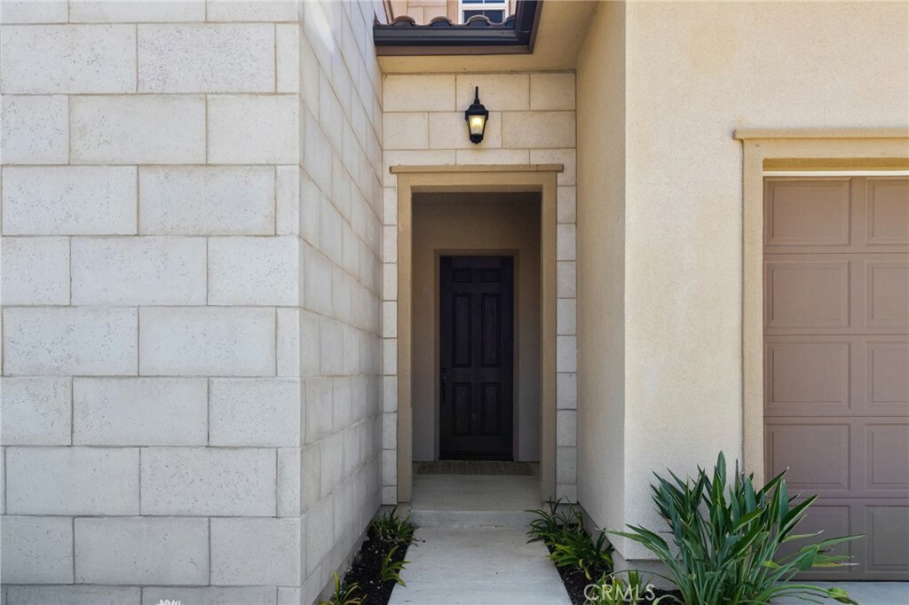 Property Photo:  28611 Owen Court  CA 91350 