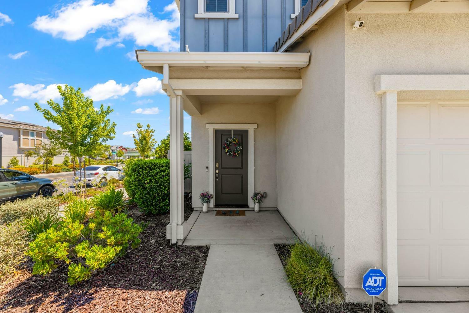 Property Photo:  3760 Arborhill Way  CA 95834 