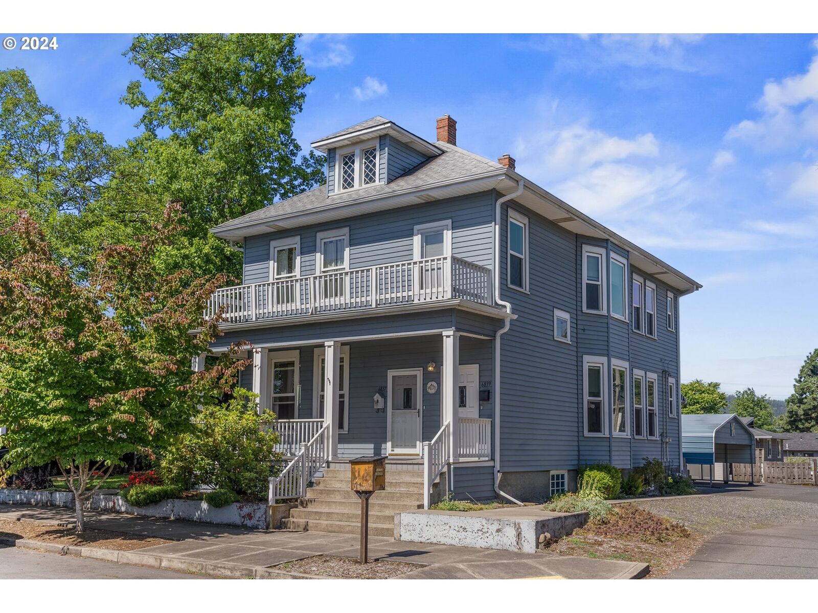 Property Photo:  6837/6839 N Macrum Ave  OR 97203 