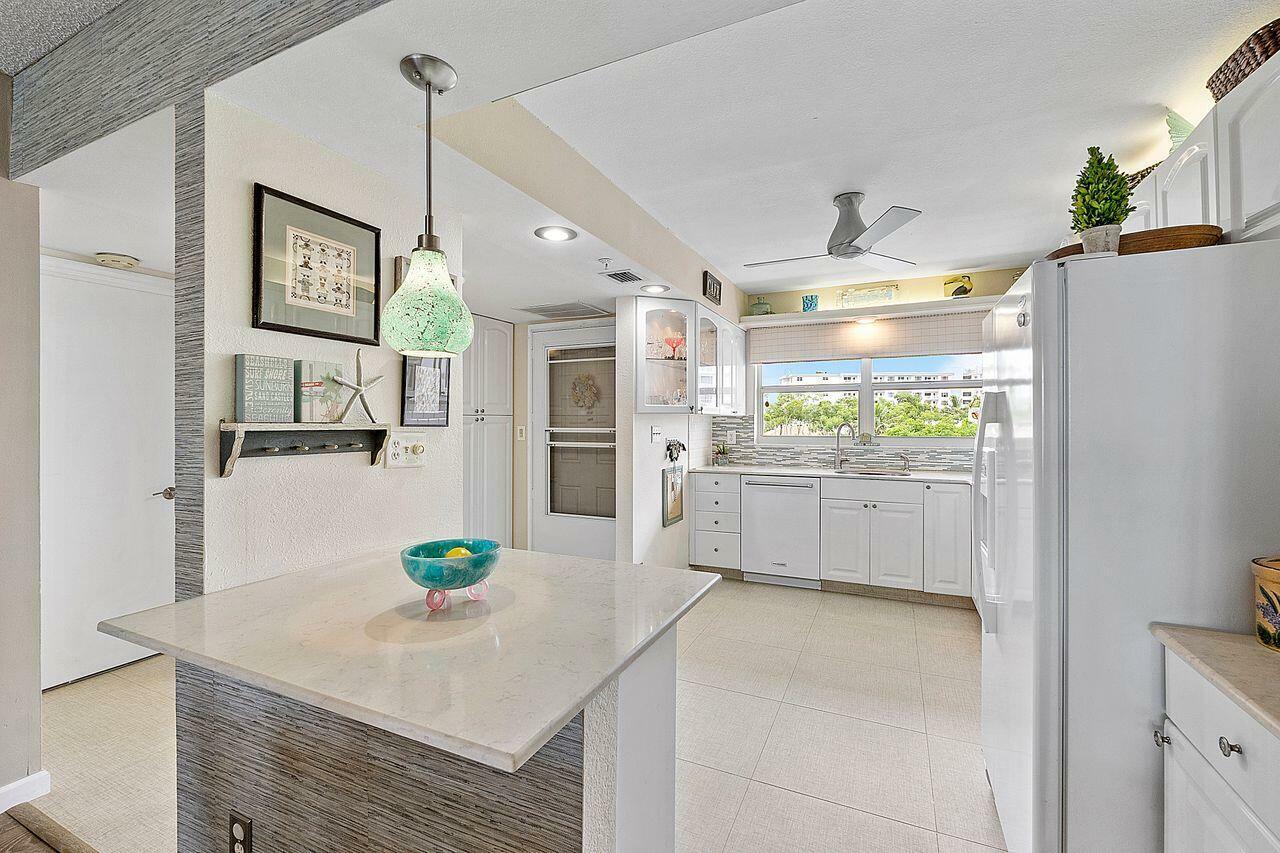 Property Photo:  3212 S Ocean Boulevard 302-A  FL 33487 