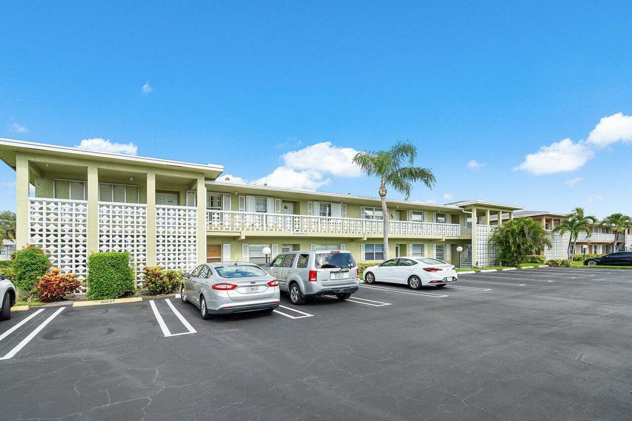 Property Photo:  1021 Flame Vine Avenue 104  FL 33445 