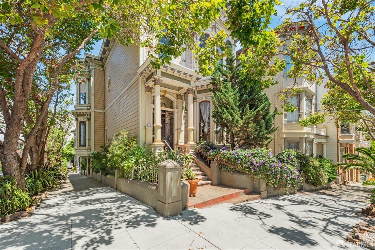 Property Photo: 390 Page Street CA 94102