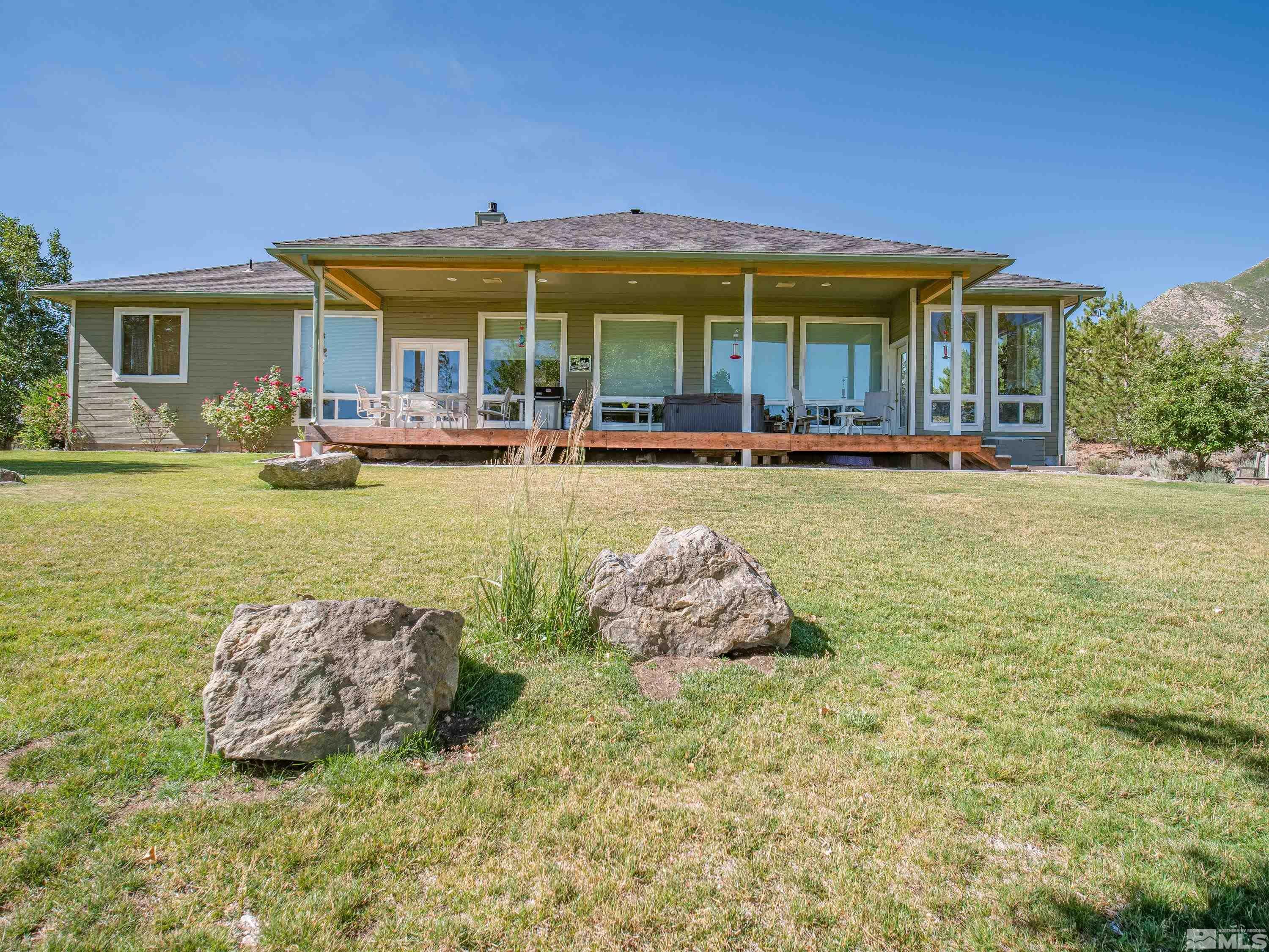 Property Photo: 255 Hawkins Peak CA 96120