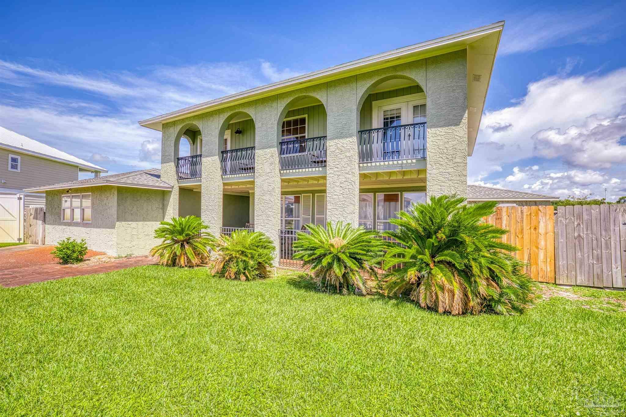 Property Photo:  5616 Grande Lagoon Ct  FL 32507 