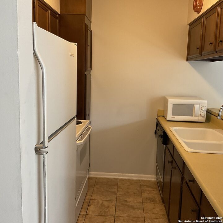 Property Photo:  8702 Village Dr 123  TX 78217 