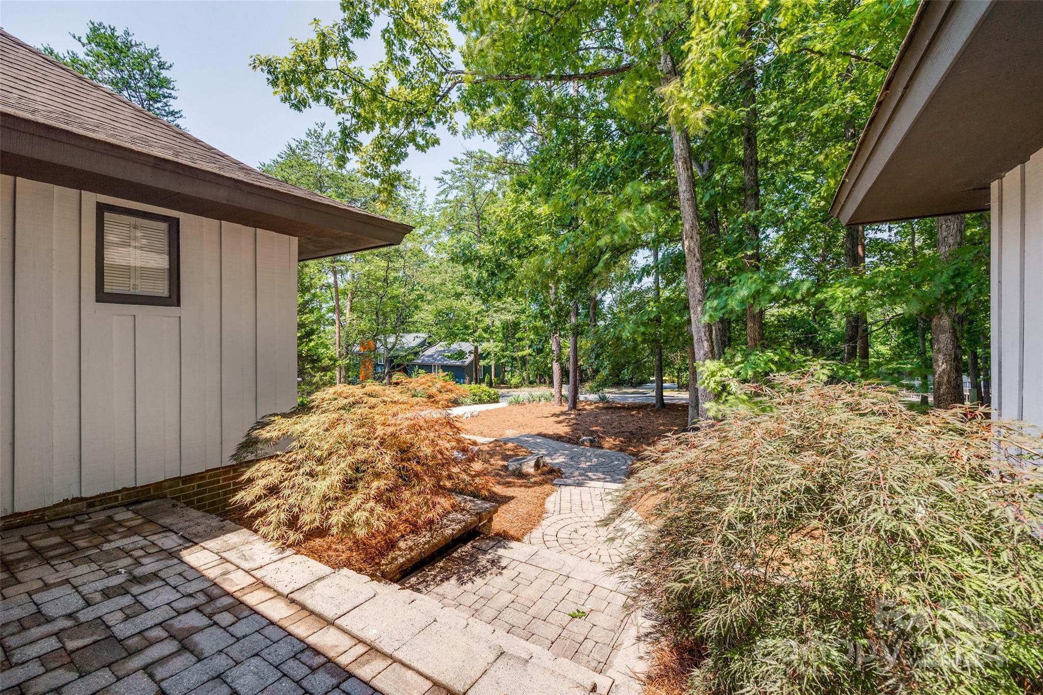 Property Photo:  21 Hollyberry Woods  SC 29710 