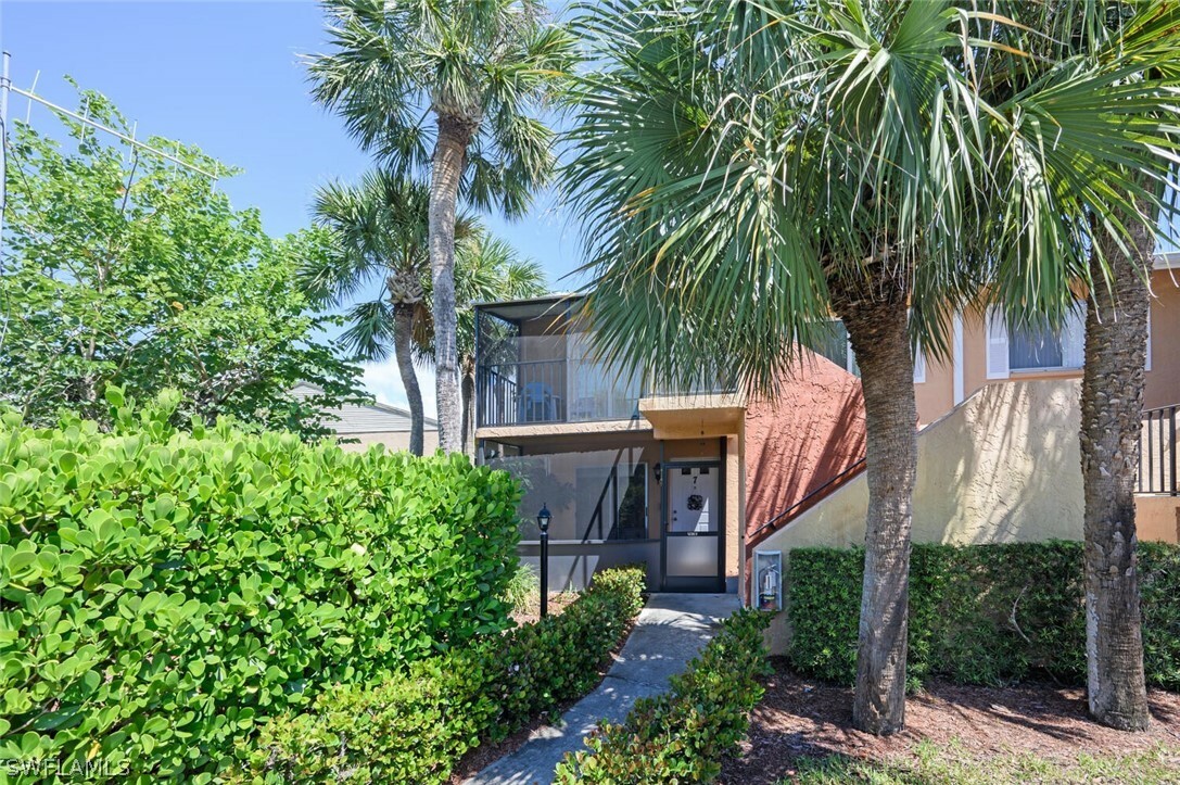 Property Photo:  4110 Looking Glass Lane 7  FL 34112 