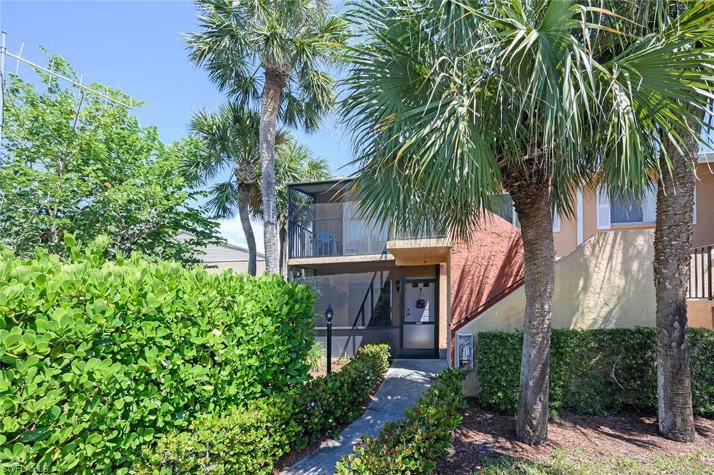 Property Photo:  4110 Looking Glass Ln 7  FL 34112 