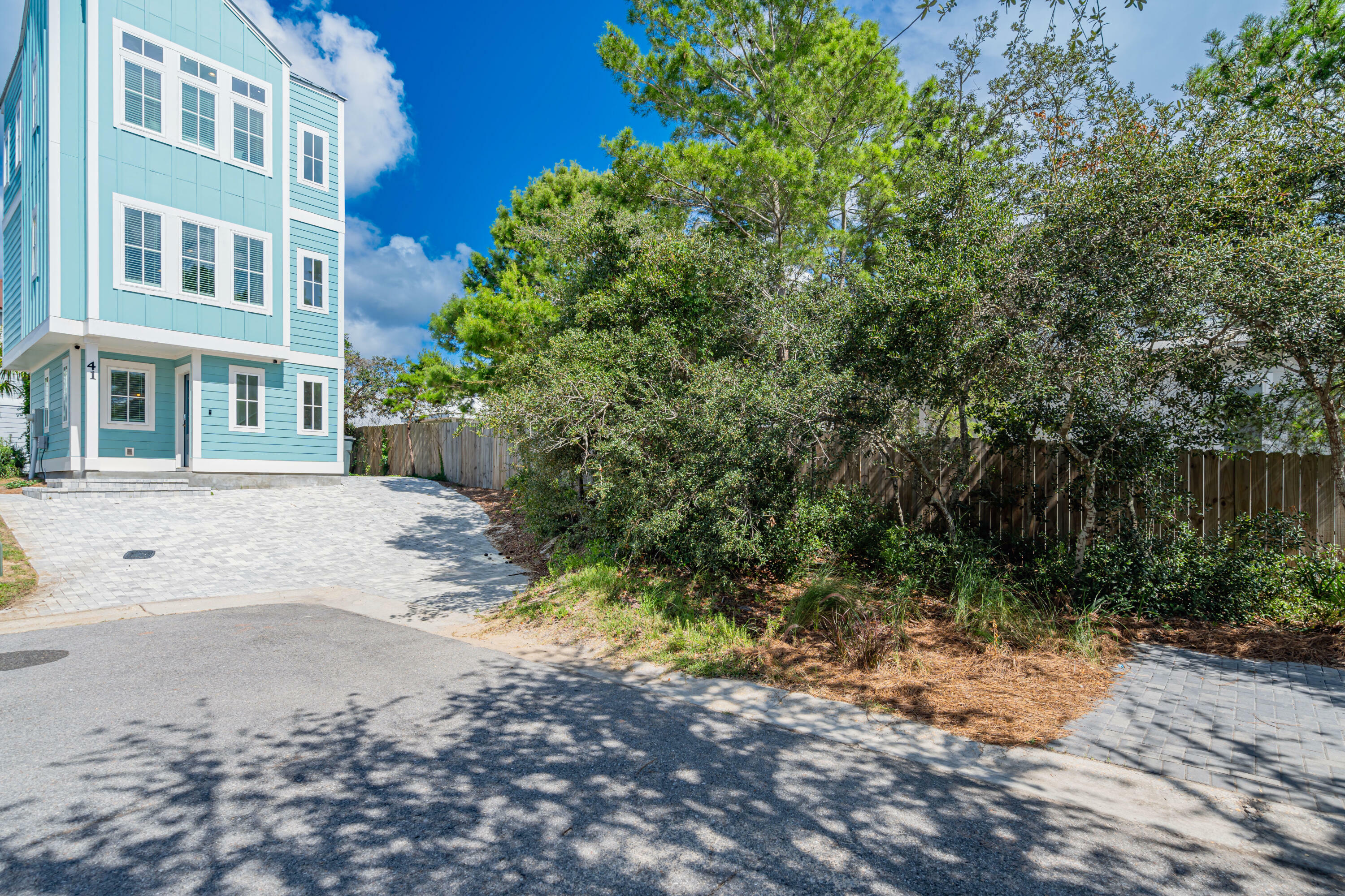 Property Photo:  41 Abbie Road  FL 32459 