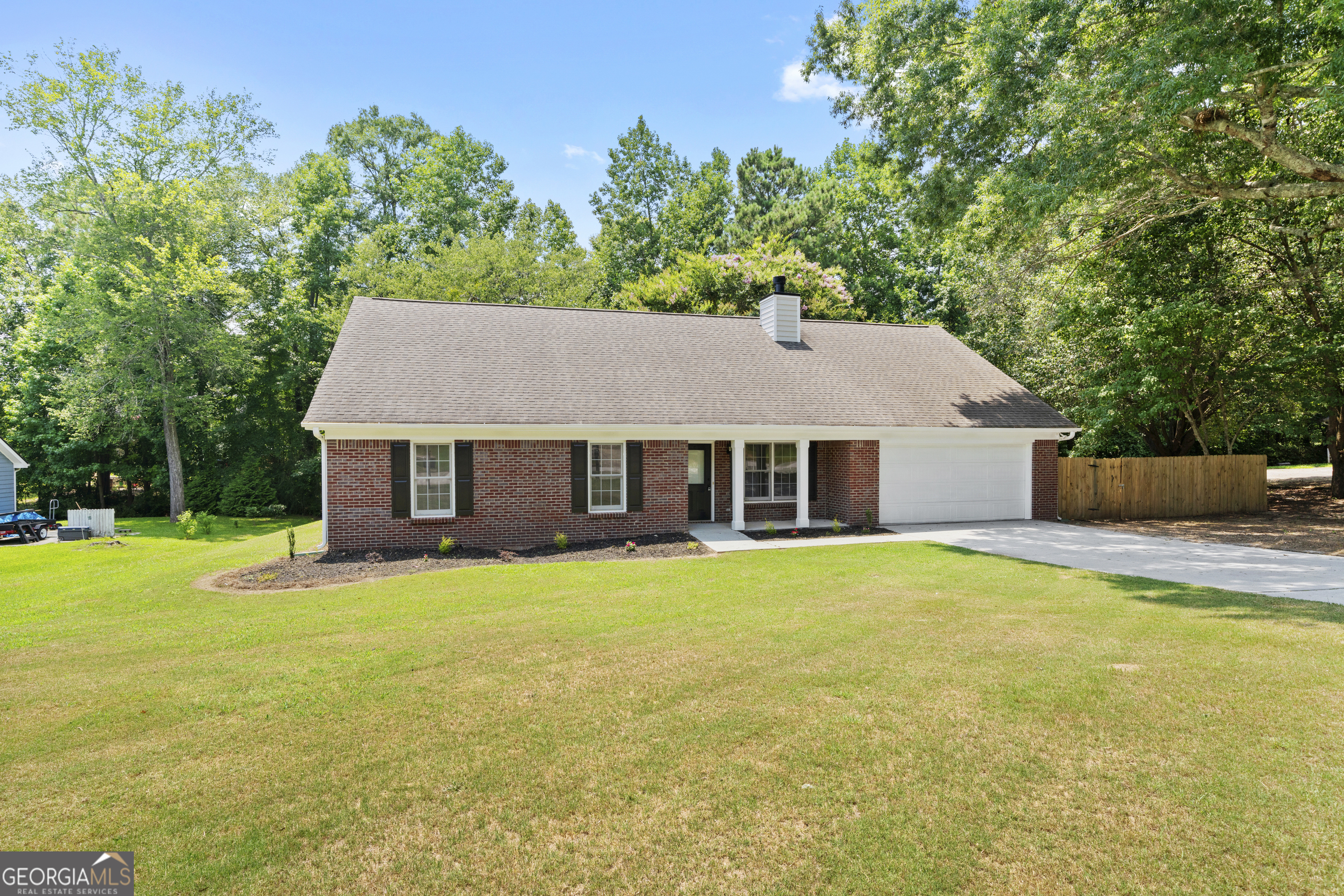 Property Photo:  570 Fawn Lane  GA 30052 