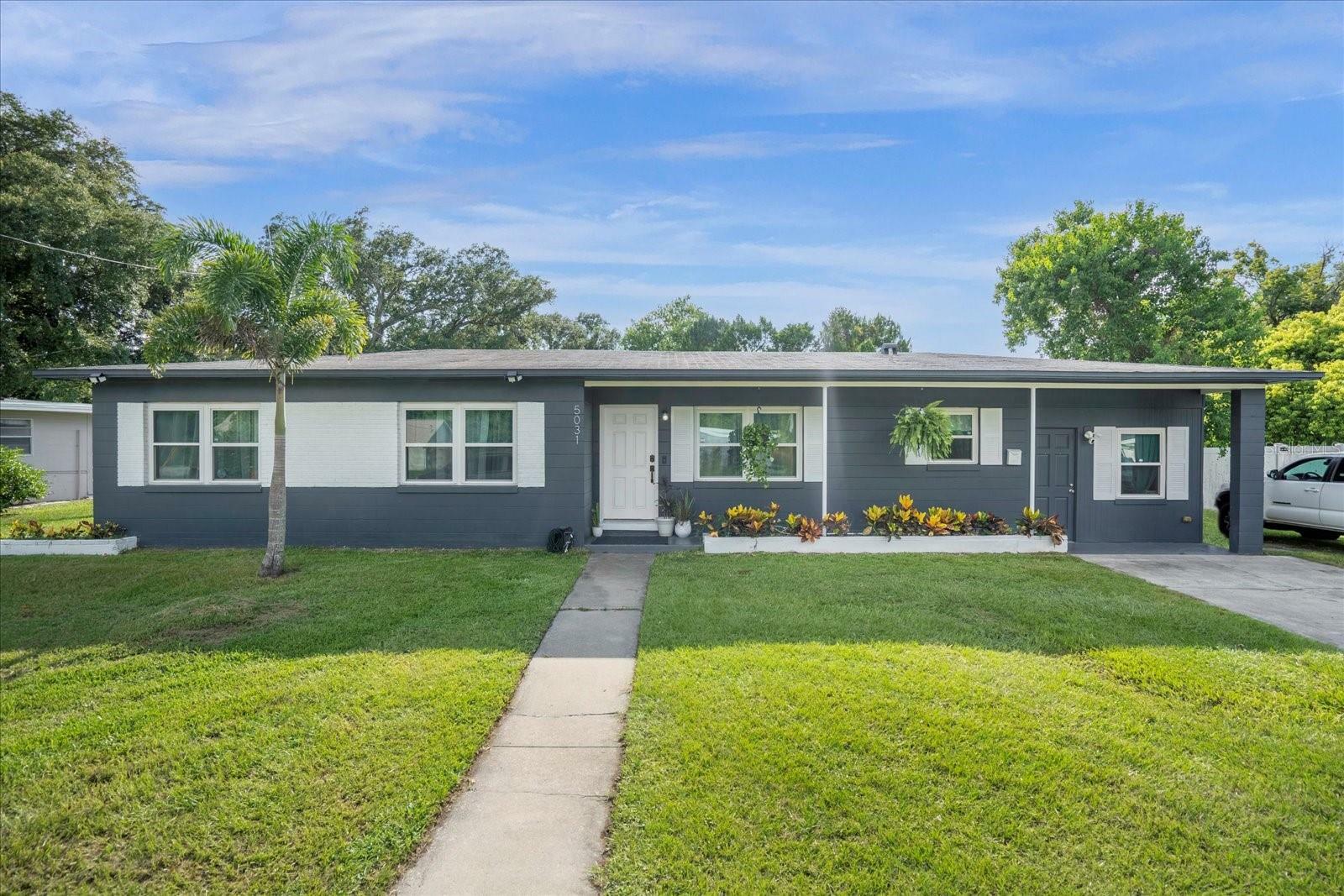 Property Photo:  5031 Lake Howell Road  FL 32792 