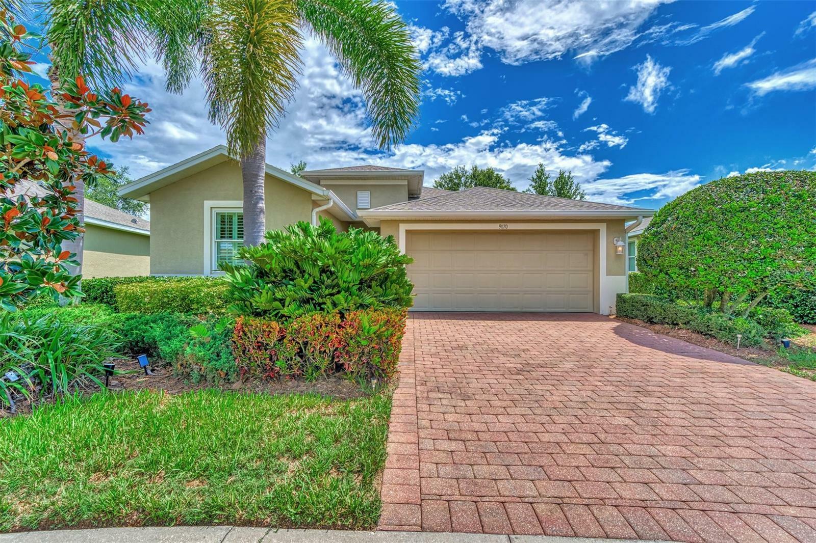 Property Photo:  9070 Coachman Drive  FL 34293 