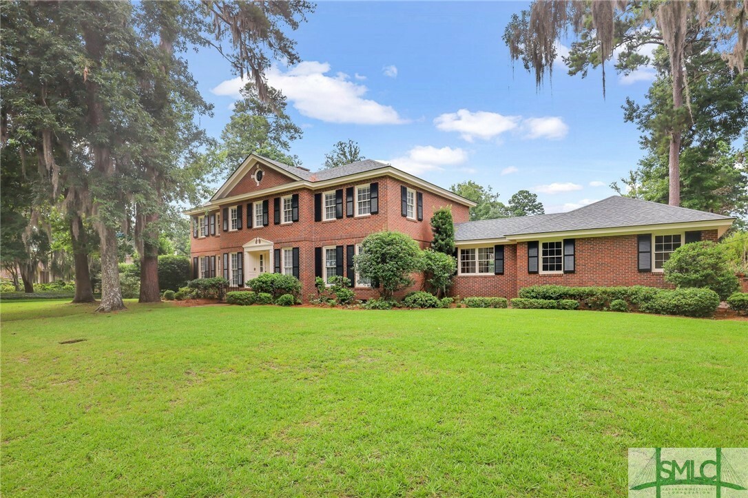 Property Photo:  201 Johnston Street  GA 31405 