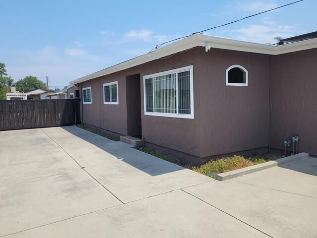 Property Photo: 1422 Naranca Avenue CA 92021