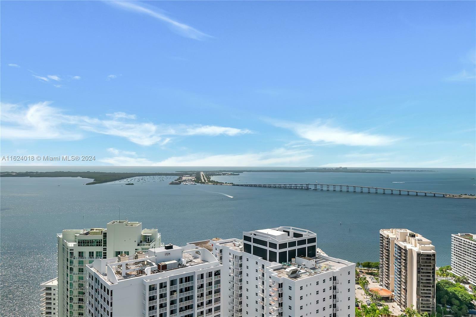 Property Photo:  1395 Brickell Ave 3108  FL 33131 