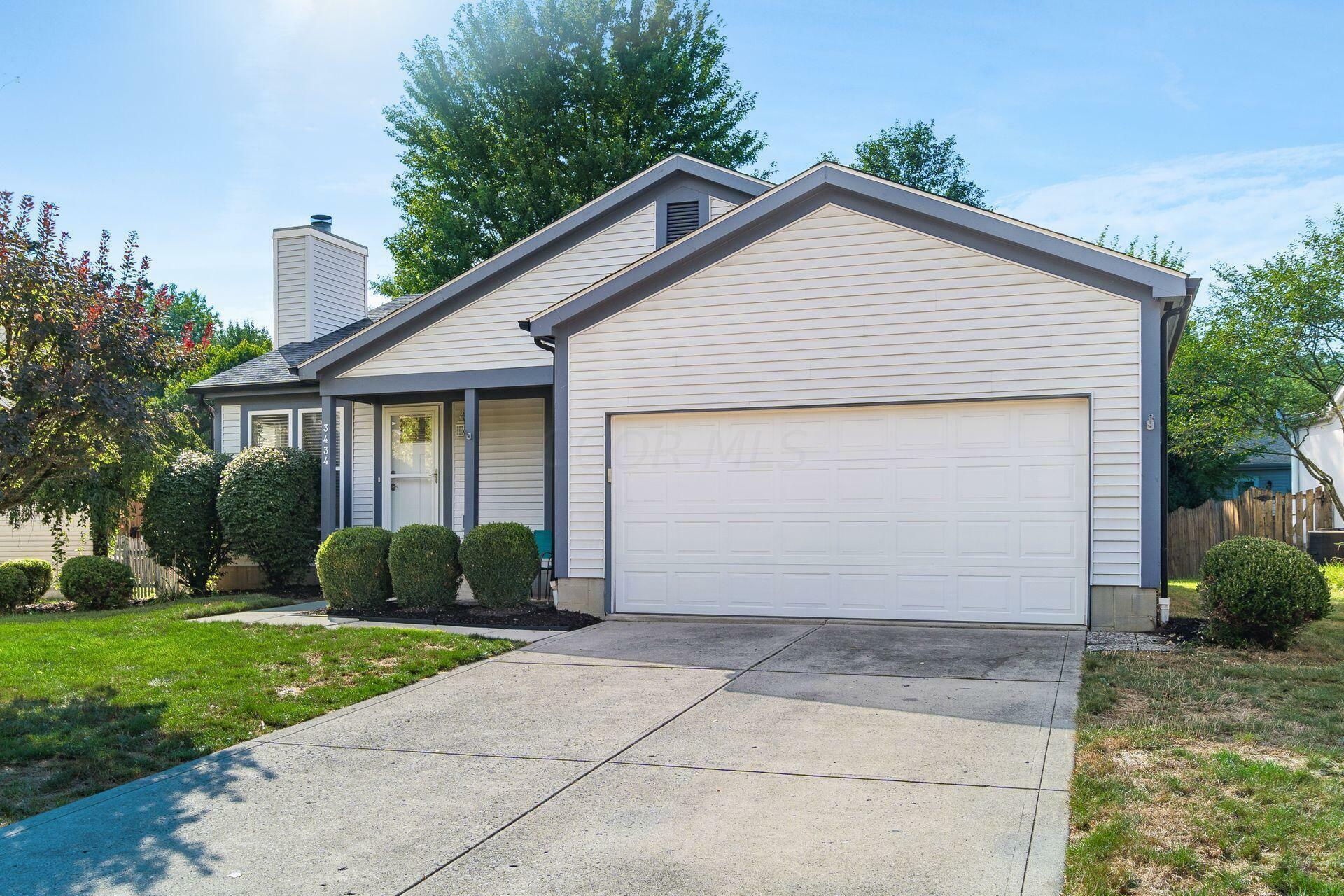 Property Photo:  3434 Lindstrom Drive  OH 43228 