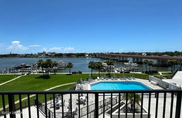 Property Photo:  501 N Causeway  FL 32169 