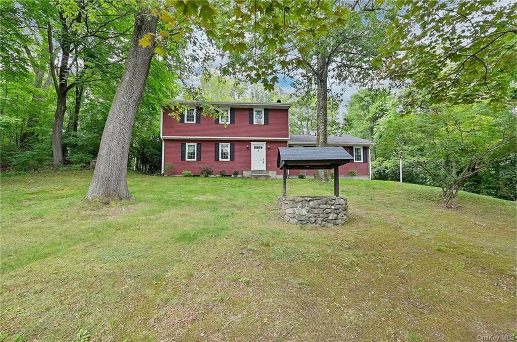 Property Photo:  24 Dogwood Hills Road  NY 12550 