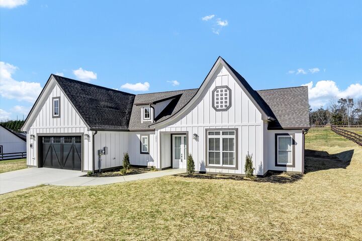 Property Photo:  2409 Iron Forge Way  TN 37876 