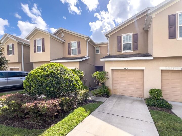 Property Photo: 4830 White Sanderling Court FL 33619