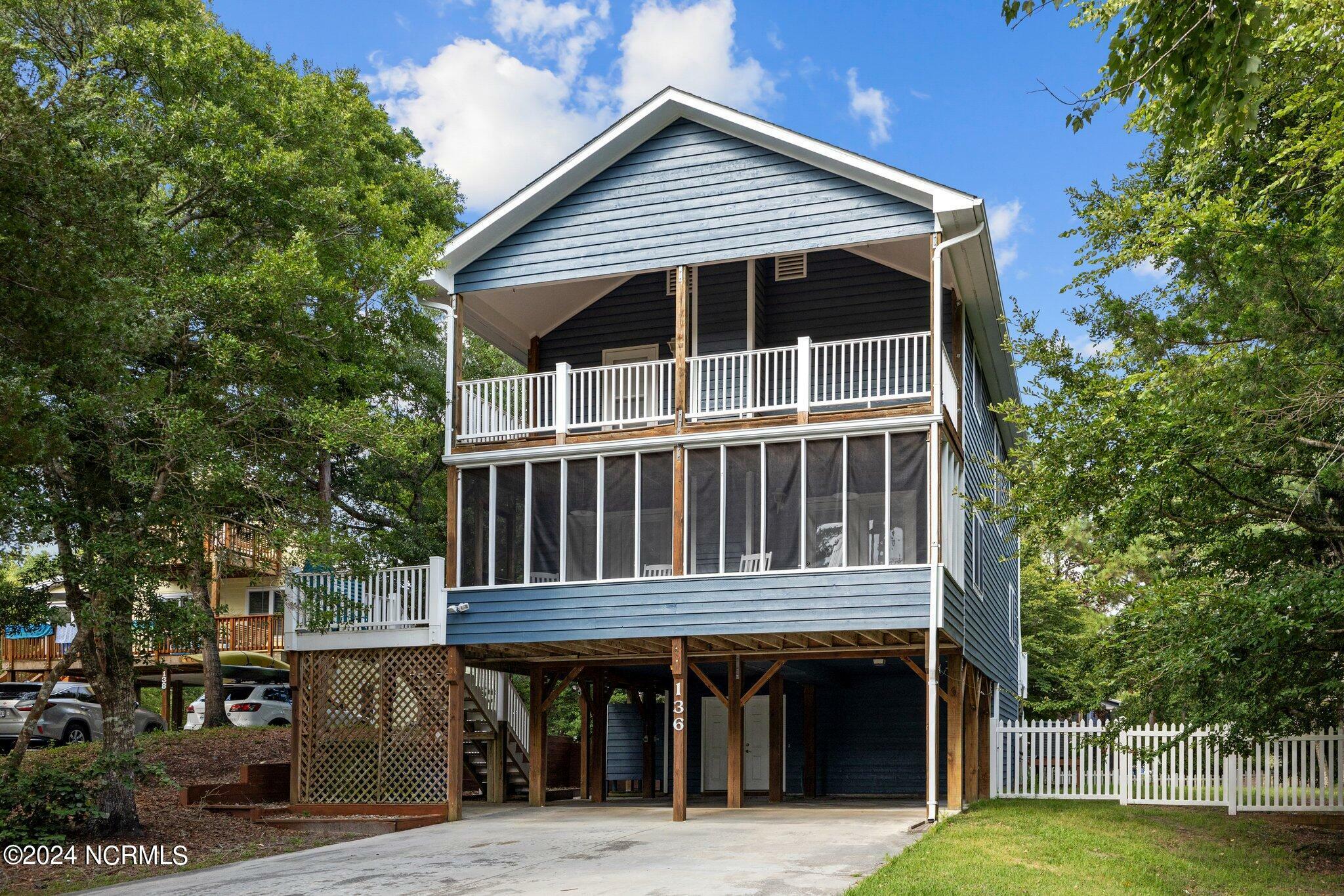 136 Pinewood Place  Emerald Isle NC 28594 photo