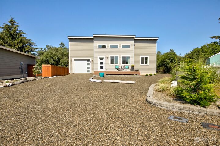Property Photo:  248 Otter Court SW  WA 98569 