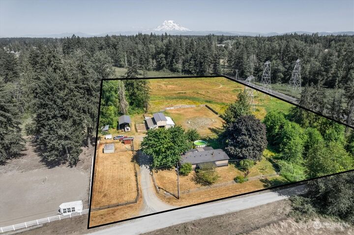 Property Photo:  30311 14th Avenue S  WA 98580 