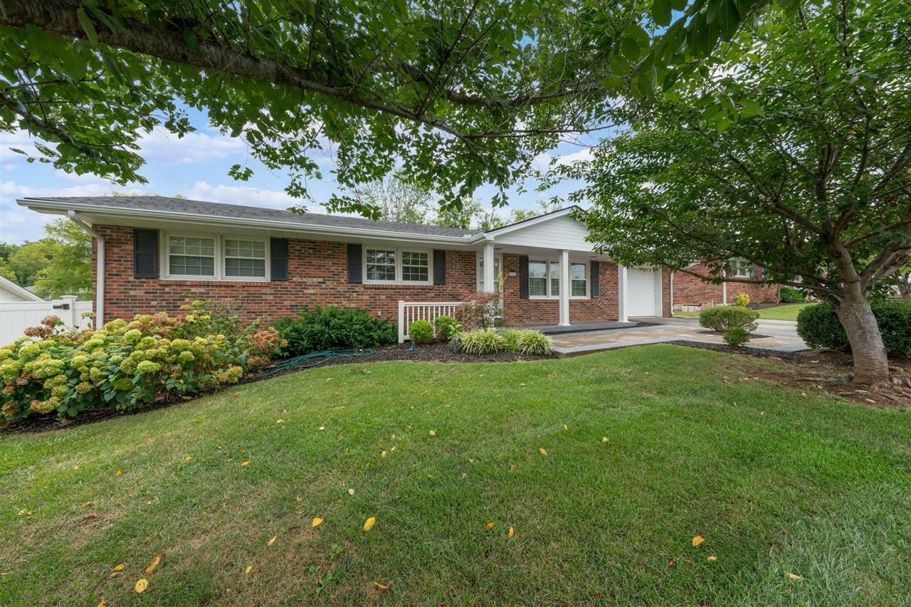 Property Photo:  2110 Southland Street  KY 42101 